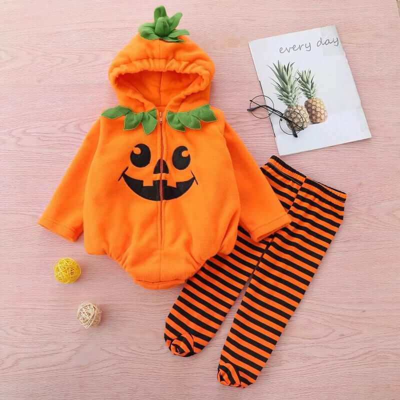 idée-de-déguisement-citrouille-bébé-pour-premier-halloween